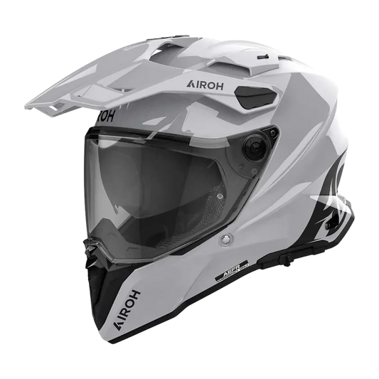 Airoh Commander 2 integraalhelm met carbonvezel schaal, modulair ontwerp en geavanceerd ventilatiesysteem.