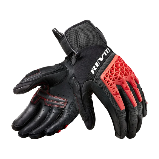 Motorhandschoenen REV'IT! Sand 4 zwart-rood met TPR-knokkelprotectie en geventileerde meshconstructie.