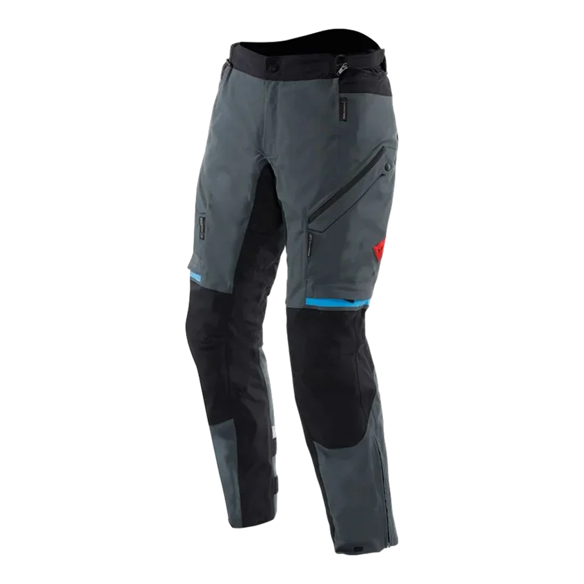 Dainese Mangen Absoluteshell Pro motorbroek in zwart, met waterdicht membraan, CE-protectie, Mugello stretchstof en ventilatieopeningen. Perfect voor touring.